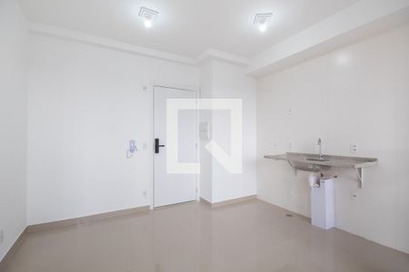 Sala e Cozinha de apartamento à venda com 2 quartos, 47m² em Km 18, Osasco