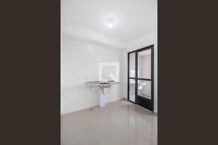 Sala e Cozinha de apartamento à venda com 2 quartos, 47m² em Km 18, Osasco