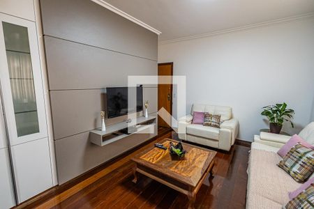 Sala / 2 ambientes de apartamento à venda com 4 quartos, 150m² em Dona Clara, Belo Horizonte