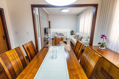 Sala / 2 ambientes de apartamento à venda com 4 quartos, 150m² em Dona Clara, Belo Horizonte