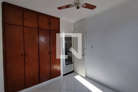 Quarto 1 de apartamento para alugar com 2 quartos, 59m² em Conjunto Residencial Souza Queiroz, Campinas