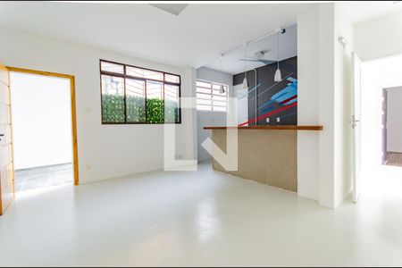 Sala de apartamento para alugar com 3 quartos, 130m² em Jardim da Glória, São Paulo