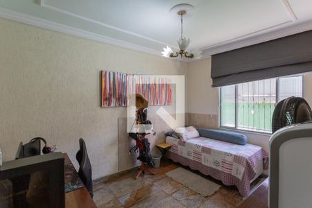 Quarto 2 de casa para alugar com 3 quartos, 500m² em Sagrada Família, Belo Horizonte