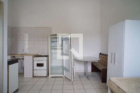 Sala/Quarto de kitnet/studio para alugar com 1 quarto, 29m² em Trindade, Florianópolis