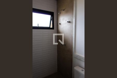 Banheiro do Quarto 1 de casa de condomínio à venda com 3 quartos, 182m² em Parque Taquaral, Campinas