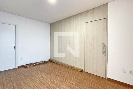 Suíte 1 de casa à venda com 3 quartos, 333m² em Jardim Adriana, Guarulhos