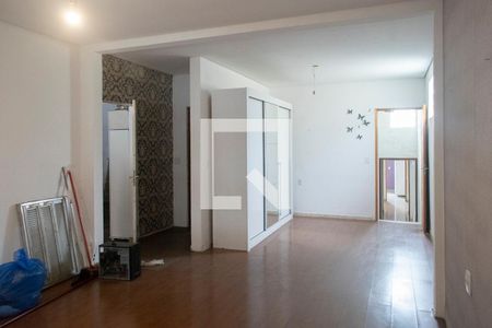 Quarto 1 de casa à venda com 3 quartos, 300m² em Vila Espanhola, São Paulo