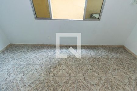 Quarto 1 de apartamento para alugar com 3 quartos, 45m² em Vila da Penha, Rio de Janeiro