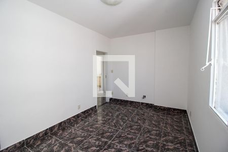 Sala de apartamento para alugar com 2 quartos, 56m² em Sion, Belo Horizonte