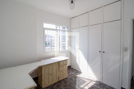 Quarto 1 de apartamento para alugar com 2 quartos, 56m² em Sion, Belo Horizonte