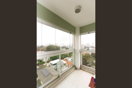 Varanda  de apartamento à venda com 2 quartos, 60m² em Indianópolis, São Paulo