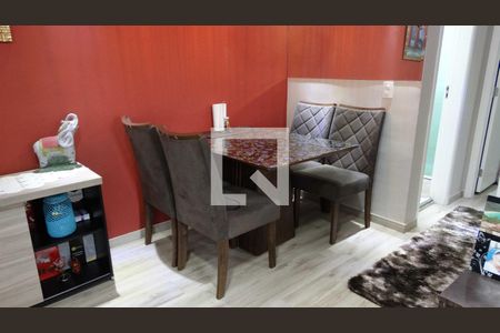 Sala de apartamento à venda com 2 quartos, 49m² em Jardim Roberto, Osasco