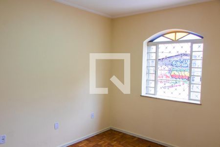 Sala de casa à venda com 3 quartos, 80m² em Ponte Preta, Campinas