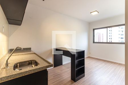 Sala e Cozinha de apartamento para alugar com 1 quarto, 24m² em Bela Vista, São Paulo