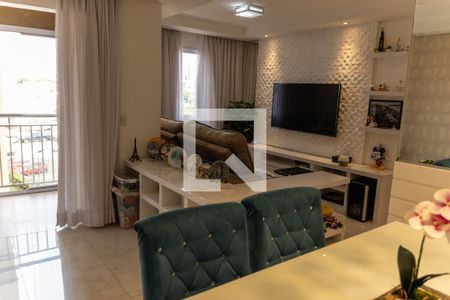 Sala de apartamento à venda com 2 quartos, 68m² em Santo Antônio, Osasco