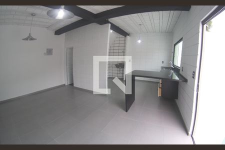 Sala de casa para alugar com 1 quarto, 80m² em Jardim das Vertentes, São Paulo
