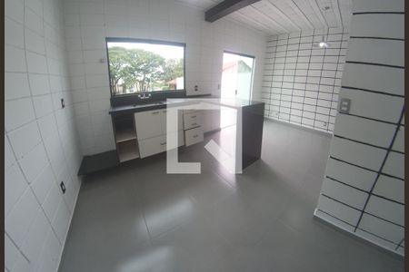 Cozinha de casa para alugar com 1 quarto, 80m² em Jardim das Vertentes, São Paulo