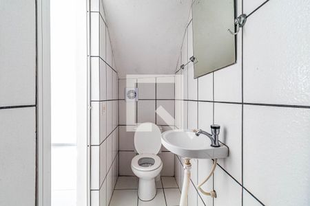 Banheiro de casa para alugar com 0 quarto, 30m² em Jardim das Vertentes, São Paulo
