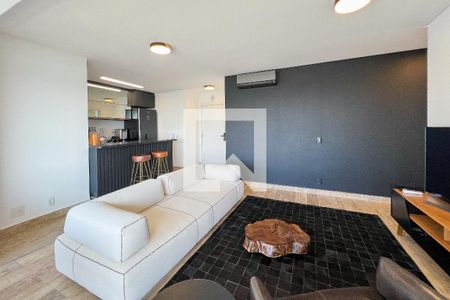 Sala de apartamento à venda com 2 quartos, 77m² em Indianópolis, São Paulo