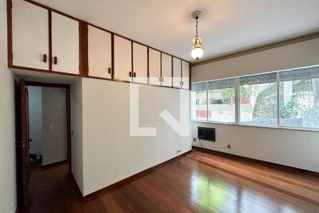 Quarto 01 de apartamento para alugar com 5 quartos, 206m² em Copacabana, Rio de Janeiro