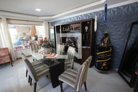 Sala de Jantar de casa à venda com 5 quartos, 200m² em Jacarepaguá, Rio de Janeiro