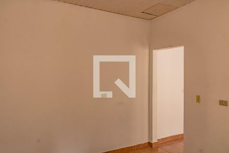 Sala/Quarto de casa para alugar com 1 quarto, 20m² em Vila Guarani , São Paulo