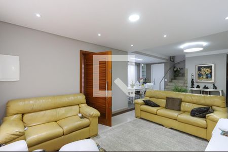 Sala de casa à venda com 3 quartos, 201m² em Água Fria, São Paulo