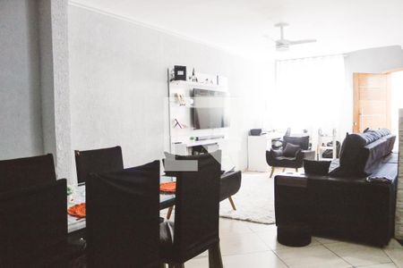Sala de casa à venda com 3 quartos, 170m² em Vila Bandeirantes, São Paulo