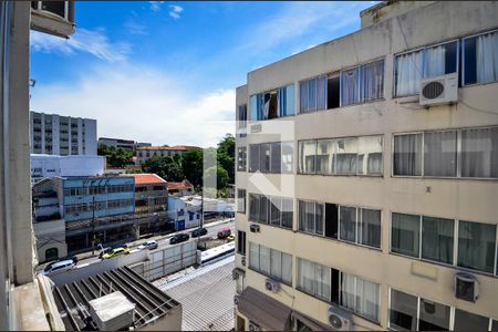 Vista da Sala de apartamento à venda com 2 quartos, 80m² em Vila Isabel, Rio de Janeiro