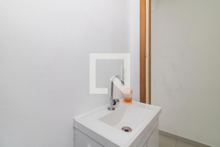 Lavabo de casa à venda com 3 quartos, 180m² em Vila Londrina, São Paulo