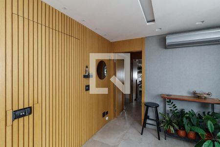 Hall de Entrada de apartamento à venda com 3 quartos, 230m² em Higienópolis, São Paulo