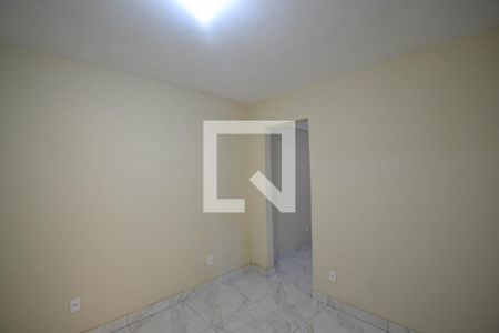 Sala de casa para alugar com 1 quarto, 50m² em Vila Entre Rios, Belford Roxo