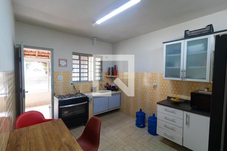 Cozinha de casa à venda com 2 quartos, 141m² em Jardim Flamboyant, Campinas