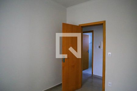 Quarto 2 de casa para alugar com 3 quartos, 200m² em Santa Tereza, Belo Horizonte