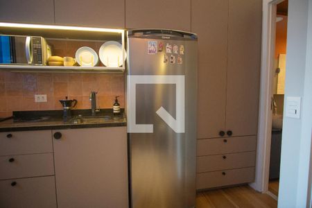 Cozinha de kitnet/studio à venda com 1 quarto, 27m² em Vila Buarque, São Paulo