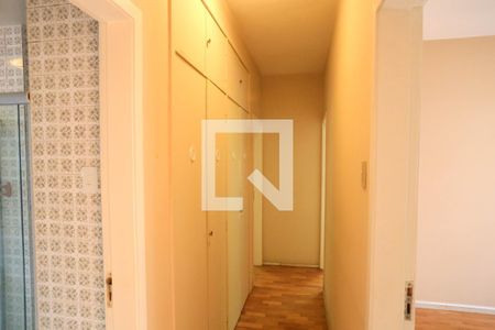 Corredor de apartamento à venda com 4 quartos, 150m² em Savassi, Belo Horizonte