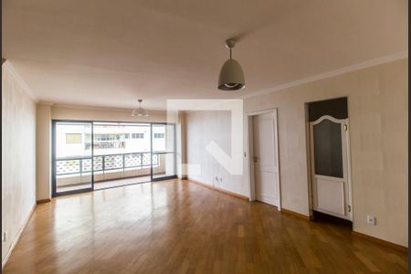 Sala  de apartamento para alugar com 4 quartos, 168m² em Alphaville Industrial, Barueri