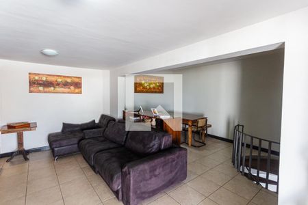 Sala 2 de apartamento para alugar com 4 quartos, 250m² em São Lucas, Belo Horizonte