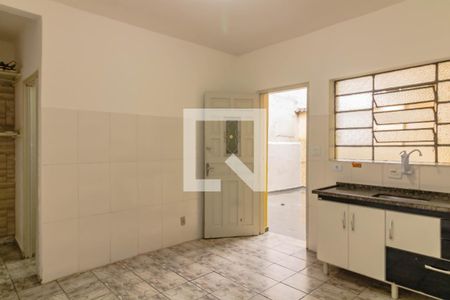 Cozinha de casa para alugar com 1 quarto, 45m² em Vila Campestre, São Paulo