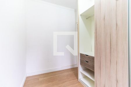 Quarto 2 de apartamento para alugar com 2 quartos, 49m² em Jardim das Flores, São Paulo