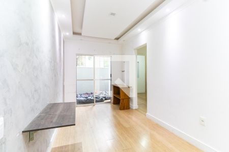 Sala de apartamento para alugar com 2 quartos, 49m² em Jardim das Flores, São Paulo