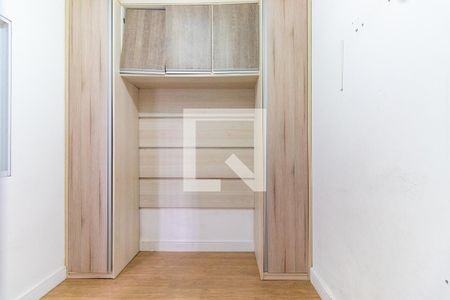 Quarto 1 de apartamento para alugar com 2 quartos, 49m² em Jardim das Flores, São Paulo