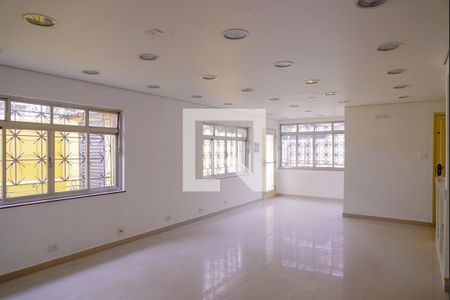Casa para alugar com 191m², 3 quartos e 1 vagaSala