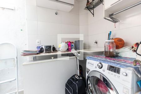 Casa de condomínio à venda com 80m², 2 quartos e 2 vagas Casa de condomínio à venda com 80m², 2 quartos e 2 vagasÁrea de serviço