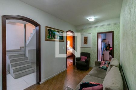 Sala 2 de casa à venda com 5 quartos, 360m² em Santa Helena, Belo Horizonte