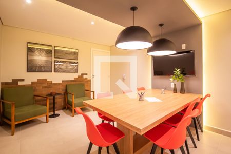 Apartamento à venda com 47m², 2 quartos e 1 vaga Apartamento à venda com 47m², 2 quartos e 1 vagaÁrea comum - Sala de Reunião