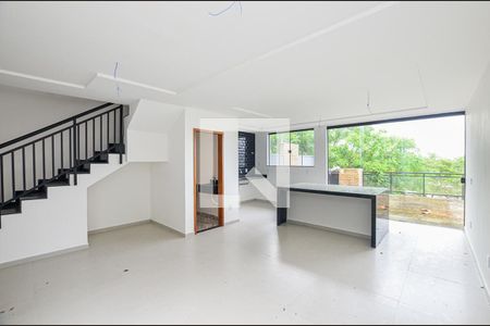 Casa de condomínio à venda com 170m², 3 quartos e 1 vagaSala