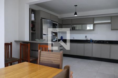 Jantar e cozinha de casa à venda com 3 quartos, 200m² em Rio dos Sinos, São Leopoldo