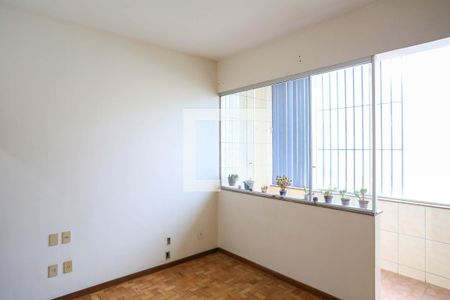 Quarto 1 de apartamento à venda com 2 quartos, 80m² em Centro, Belo Horizonte