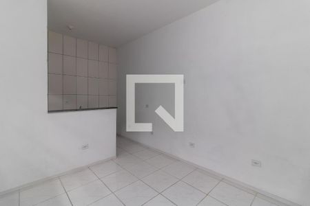 Sala de kitnet/studio para alugar com 1 quarto, 44m² em Cangaiba, São Paulo